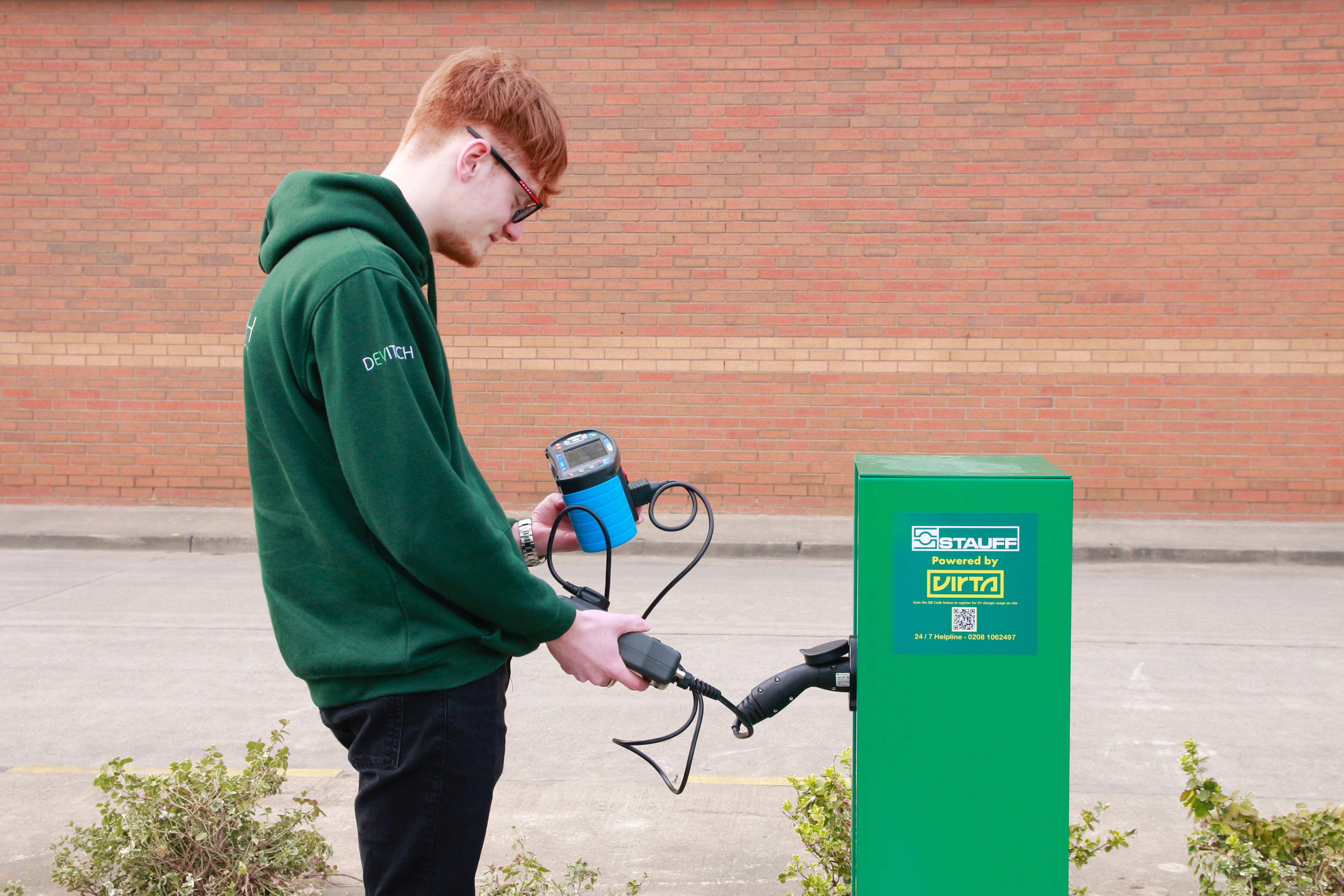 Upgrading EV chargers with payment terminals for contactless transactions - Devitech